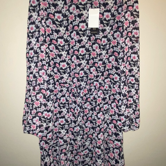 Banana Republic NEW WITH TAGS: Banana Republic Dress - Picture 7 of 7